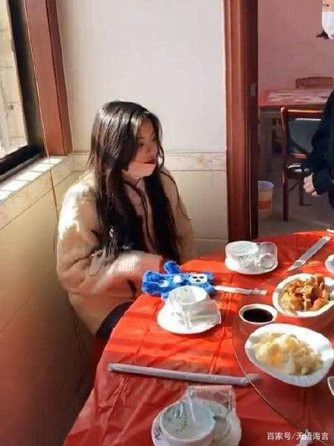 瓜女婿和瓜女子吃席,一场别开生面的吃席盛宴  第2张